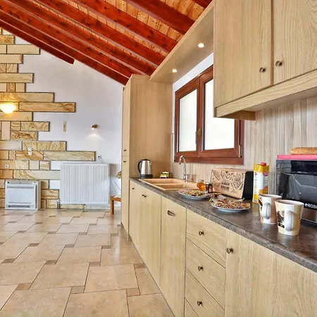 Camping Golden Fox Lákones